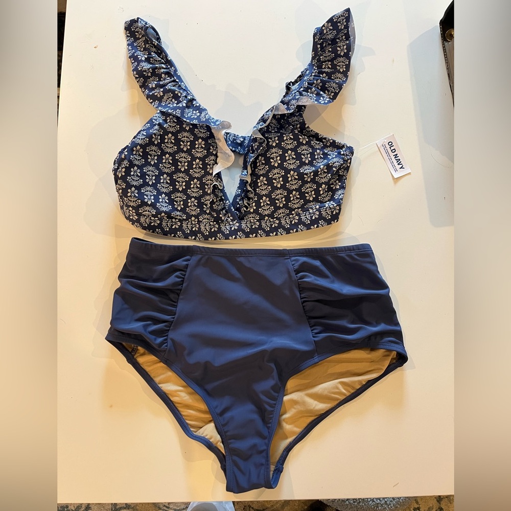 Old Navy Navy Floral Ruffle Two-Piece Swim Set NWT